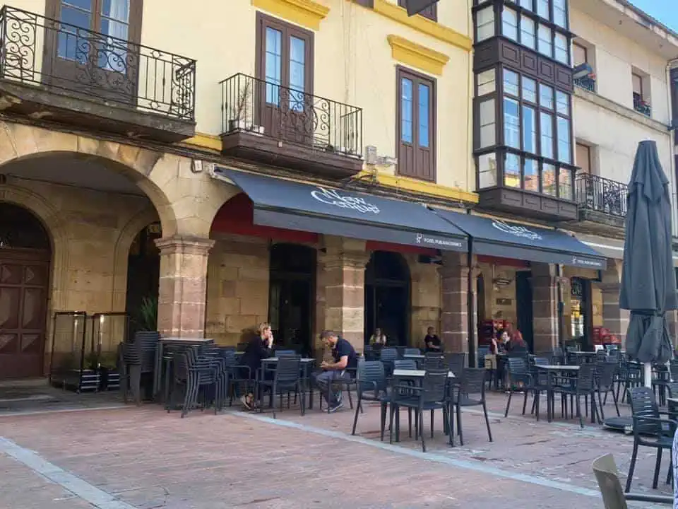 Terraza en la Plaza Roja: Disfruta al aire libre